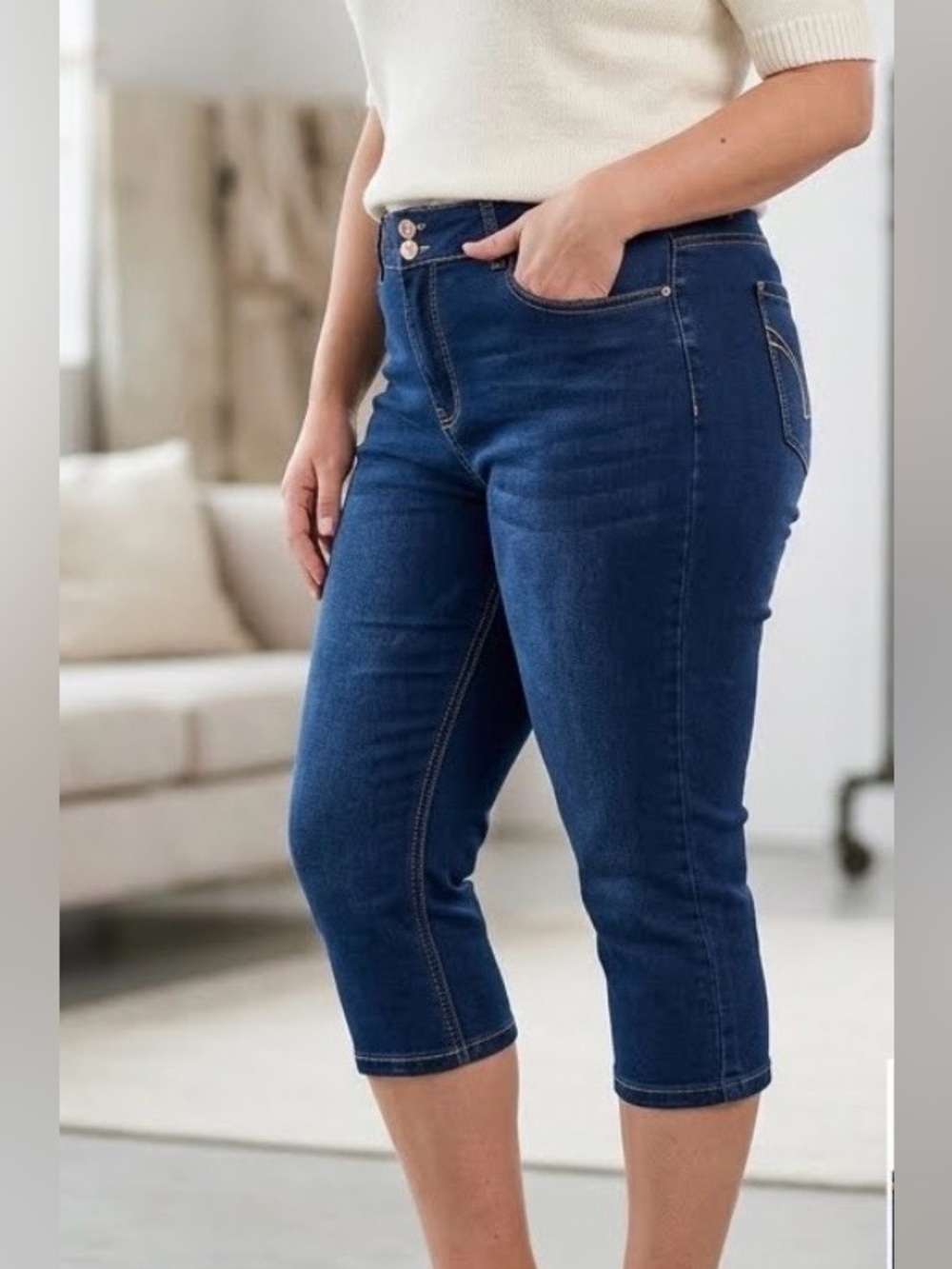 Women's Dark Blue Stretch Cropped Jeans Capri, curvy size 16 comfortable 1100